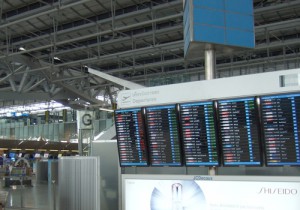 スワンナプーム国際空港ロビー