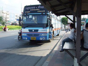 タイの長距離バス