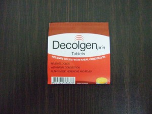 タイの薬 Decolgen