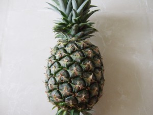 タイの果物 パイナップル