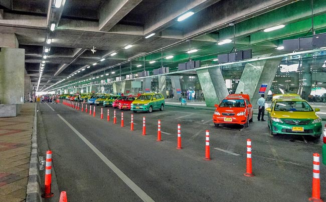 スワンナプーム空港のタクシー乗り場