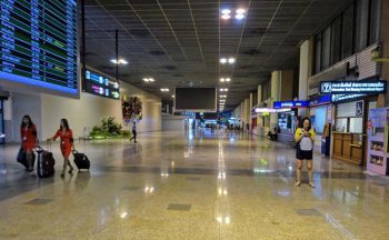「ドンムアン空港」国際線第1ターミナル到着ロビー